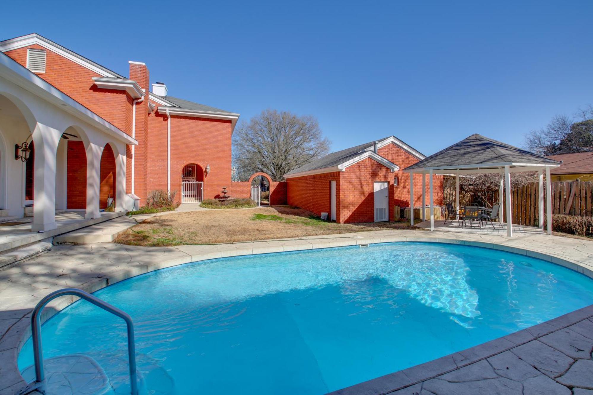 Hot Springs Home With Pool - Half Mile To Oaklawn! Exterior photo